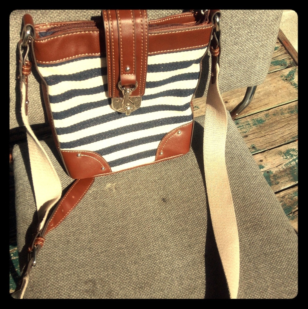 Chaps purse.